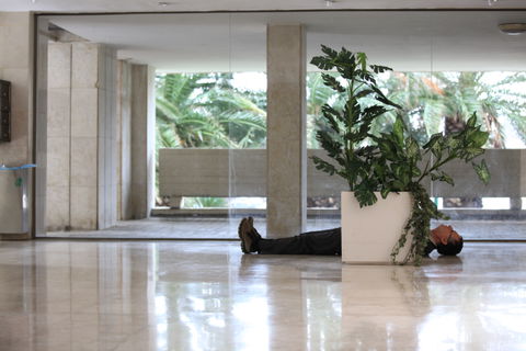 the-exchange_stills_01-yoav-28.jpg